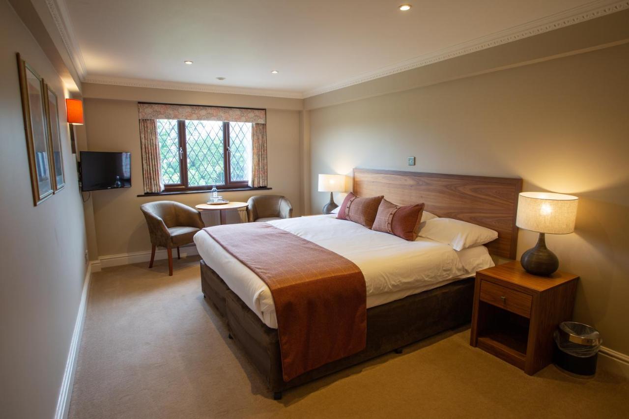 Stirrups Hotel Bracknell Exterior foto