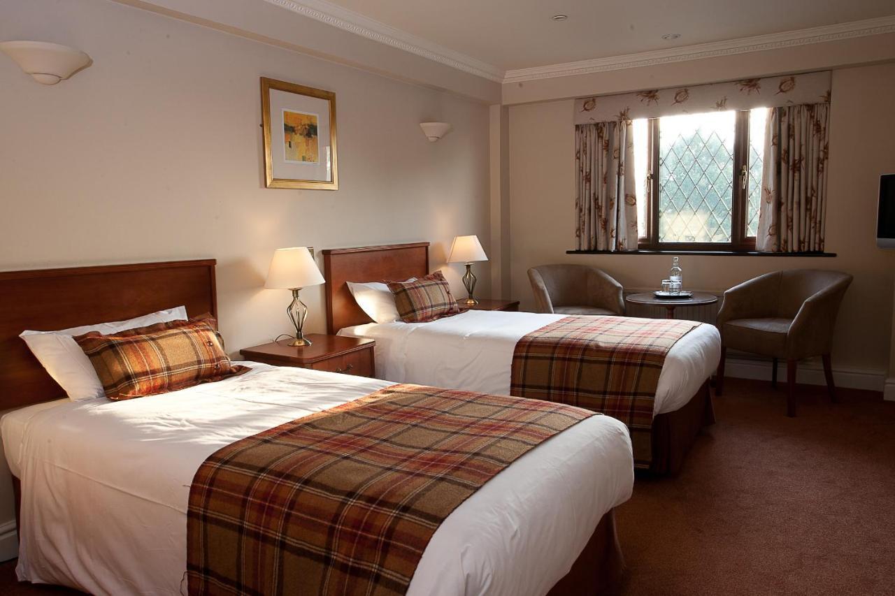 Stirrups Hotel Bracknell Quarto foto